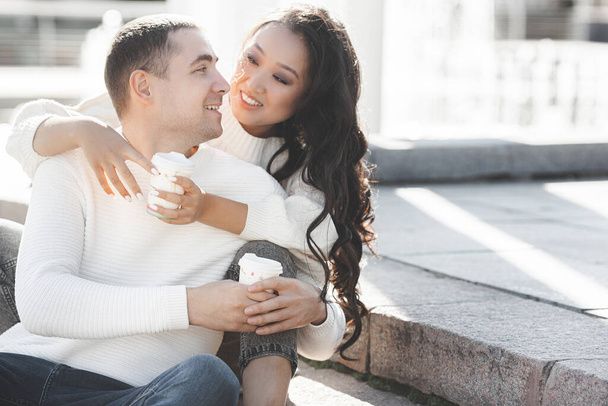 رابطه عاطفی - آموزش روابط زناشویی -شناخت مردان و زنان - عشق محبت - روانشناسی مهارت‌های ارتباطی دختران و پسران