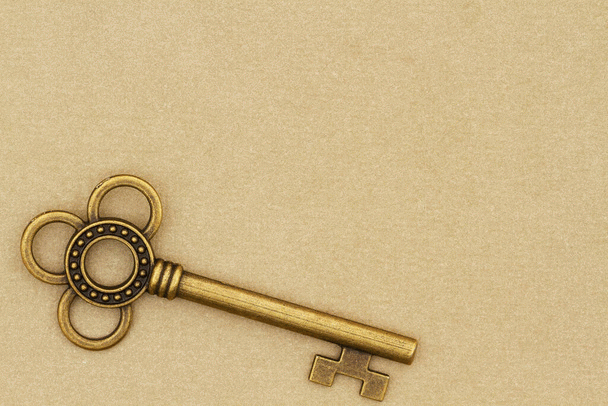 عکس مربوط به مطالب آموزشی که نکتهها، تکنیکها، ترفندها و تجربه ها را ارائه می کند