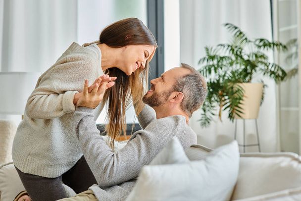 ازدواج -مهارت رابطه زناشویی-عشق - روابط عاطفی